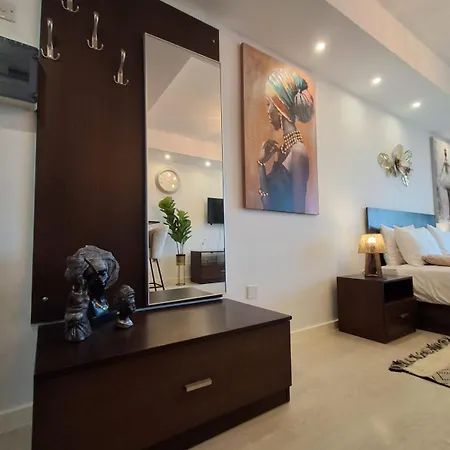 Lazuli Sea View Beachfront Nr 305