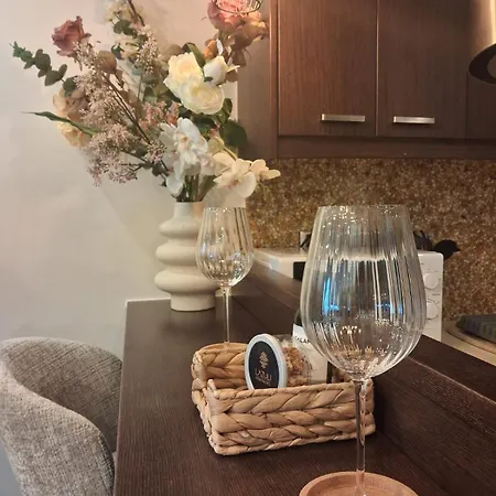 Apartament Lazuli Sea View Beachfront Nr 305 *