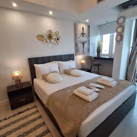 Lazuli Sea View Beachfront Nr 305