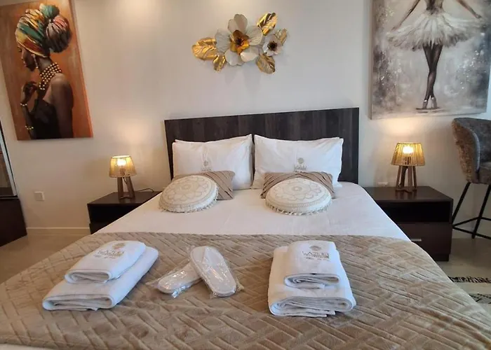 Lazuli Sea View Beachfront Nr 305 Larnaca